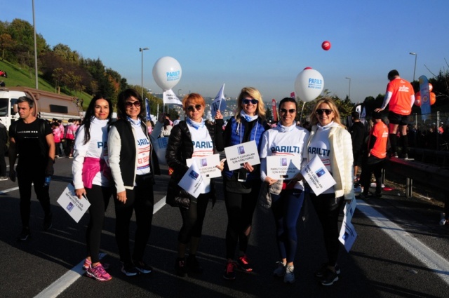 VODAFONE İSTANBUL MARATONU’NA ÜNLÜ AKINI