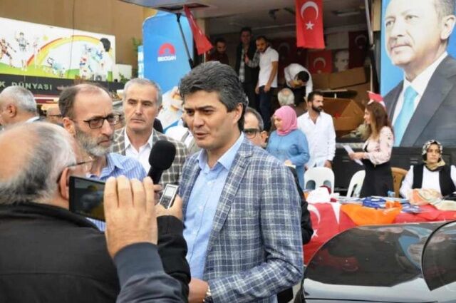 Ak Parti İlçe Başkanı Ahmet Özcan'ın İçerenköy Esnaf ve Ak Nokta ziyareti 2018