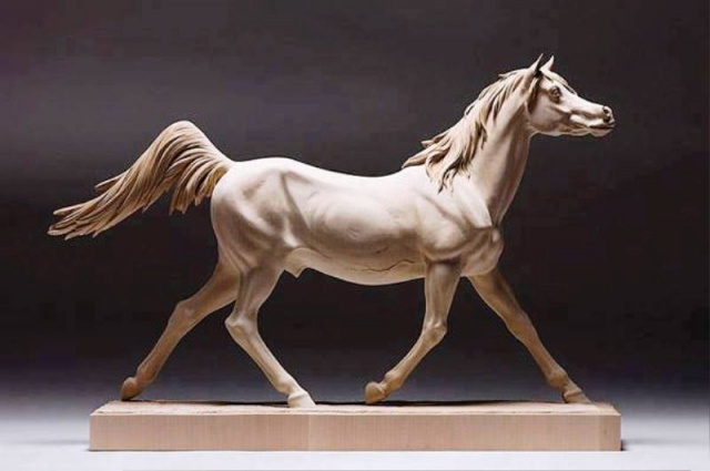 Ağaç Oyma İşçiliği ve Heykelleri