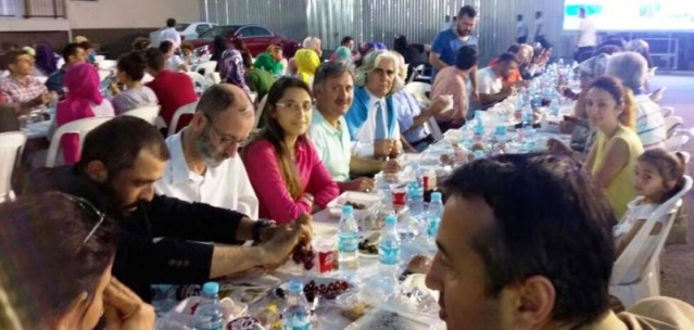 Ataşehir Ak Parti Ramazan Proğramı Fotoları