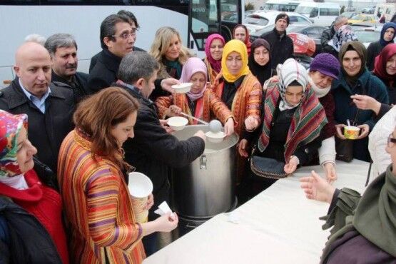 Ak Parti Ataşehir Çanakkale Anma ve Çorba Dağıtım Etkinliği