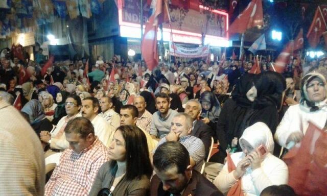 Ak Parti Ataşehir Demokrasi Nöbetinde 2016