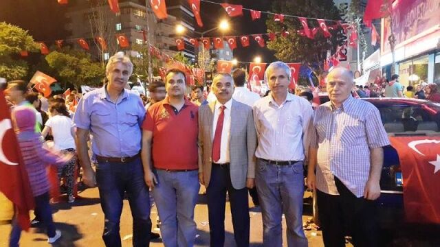 Ak Parti Ataşehir Demokrasi Nöbetinde 2016