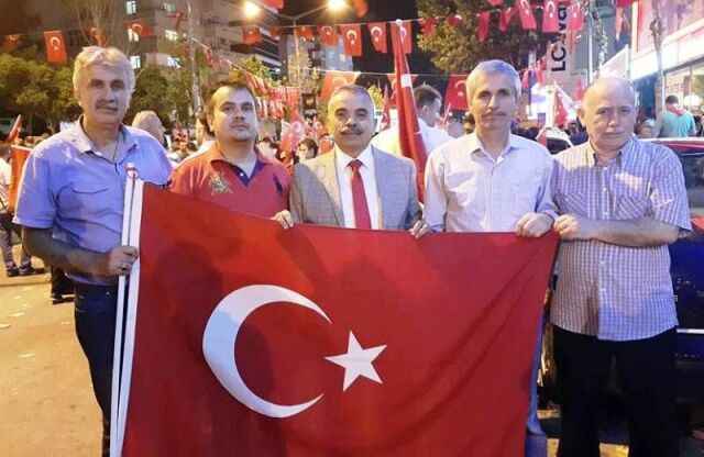 Ak Parti Ataşehir Demokrasi Nöbetinde 2016