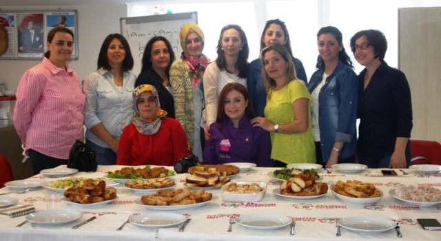 ATAMEM, ataşehir Belediyesi, Meslek Eğitim Merkezi Kursiyerleri, Sertifikalarını aldı