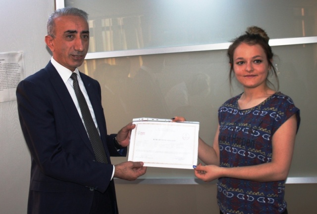 ATAMEM, ataşehir Belediyesi, Meslek Eğitim Merkezi Kursiyerleri, Sertifikalarını aldı