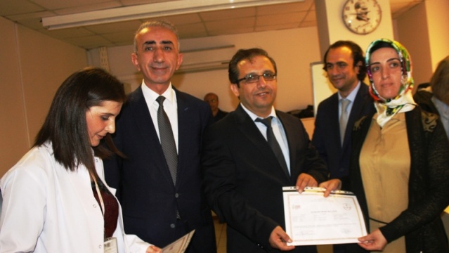 ATAMEM, ataşehir Belediyesi, Meslek Eğitim Merkezi Kursiyerleri, Sertifikalarını aldı