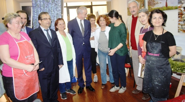 ATAMEM, ataşehir Belediyesi, Meslek Eğitim Merkezi Kursiyerleri, Sertifikalarını aldı