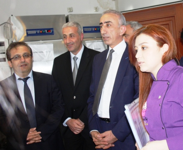 ATAMEM, ataşehir Belediyesi, Meslek Eğitim Merkezi Kursiyerleri, Sertifikalarını aldı