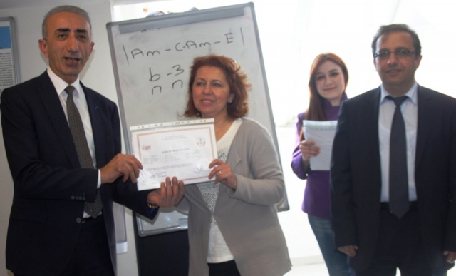 ATAMEM, ataşehir Belediyesi, Meslek Eğitim Merkezi Kursiyerleri, Sertifikalarını aldı