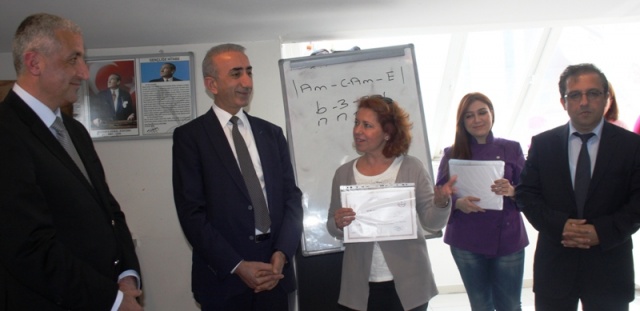 ATAMEM, ataşehir Belediyesi, Meslek Eğitim Merkezi Kursiyerleri, Sertifikalarını aldı