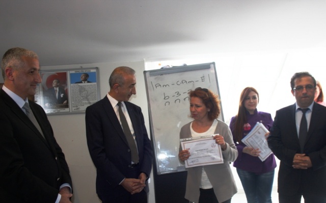 ATAMEM, ataşehir Belediyesi, Meslek Eğitim Merkezi Kursiyerleri, Sertifikalarını aldı