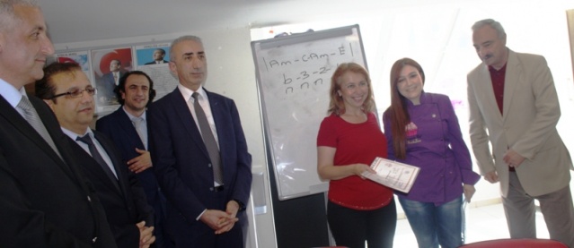ATAMEM, ataşehir Belediyesi, Meslek Eğitim Merkezi Kursiyerleri, Sertifikalarını aldı