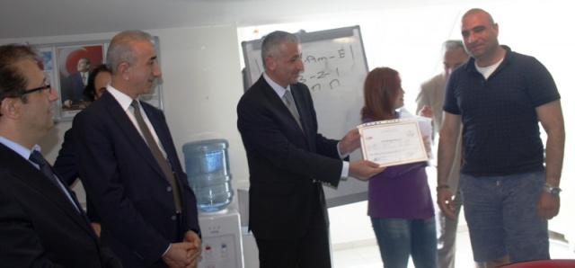 ATAMEM, ataşehir Belediyesi, Meslek Eğitim Merkezi Kursiyerleri, Sertifikalarını aldı