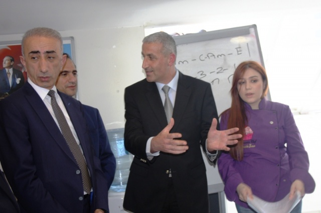 ATAMEM, ataşehir Belediyesi, Meslek Eğitim Merkezi Kursiyerleri, Sertifikalarını aldı