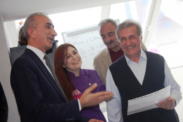 ATAMEM, ataşehir Belediyesi, Meslek Eğitim Merkezi Kursiyerleri, Sertifikalarını aldı