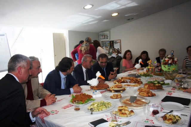 ATAMEM, ataşehir Belediyesi, Meslek Eğitim Merkezi Kursiyerleri, Sertifikalarını aldı