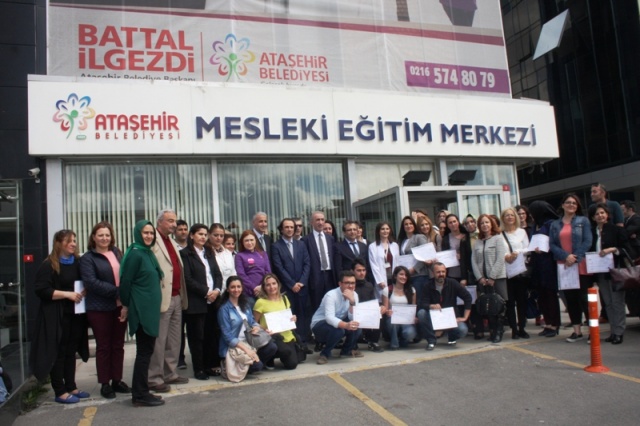ATAMEM, ataşehir Belediyesi, Meslek Eğitim Merkezi Kursiyerleri, Sertifikalarını aldı