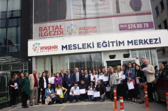 ATAMEM, ataşehir Belediyesi, Meslek Eğitim Merkezi Kursiyerleri, Sertifikalarını aldı
