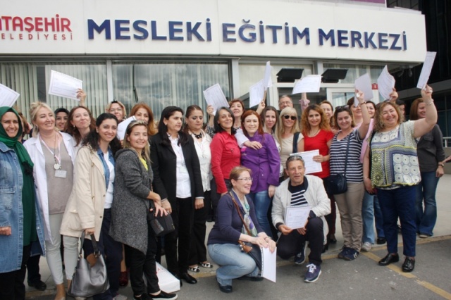 ATAMEM, ataşehir Belediyesi, Meslek Eğitim Merkezi Kursiyerleri, Sertifikalarını aldı
