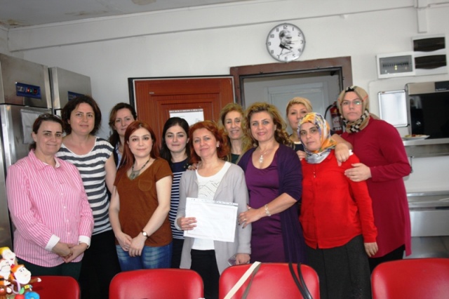 ATAMEM, ataşehir Belediyesi, Meslek Eğitim Merkezi Kursiyerleri, Sertifikalarını aldı