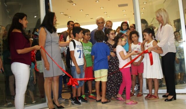 ATAŞEHİR’DE BİNLERCE ÇOCUK SANAT VE SPOR OKULLARINA KATILDI