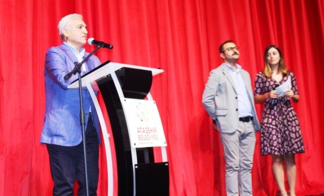 ATAŞEHİR’DE BİNLERCE ÇOCUK SANAT VE SPOR OKULLARINA KATILDI