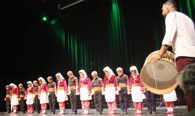 ATAŞEHİR’DE BİNLERCE ÇOCUK SANAT VE SPOR OKULLARINA KATILDI