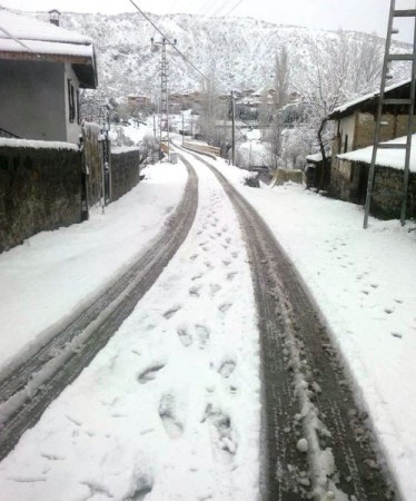 Ilgaz Çörekçiler Köyü 9 Nisan 2015 Kış Manzaraları