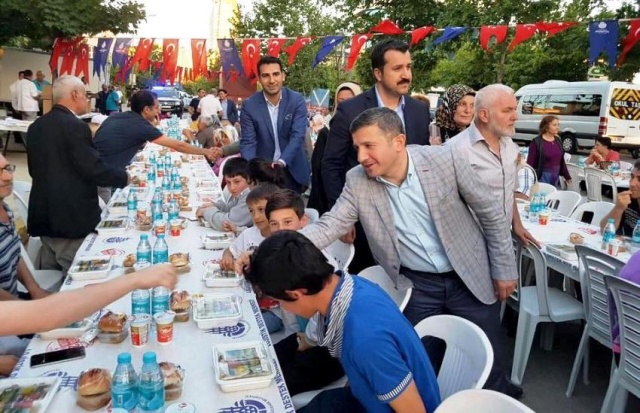 İBB, Ak Parti Ataşehir Yenisahra ve Barbaros Mahallesi Sokak İftarı 2017