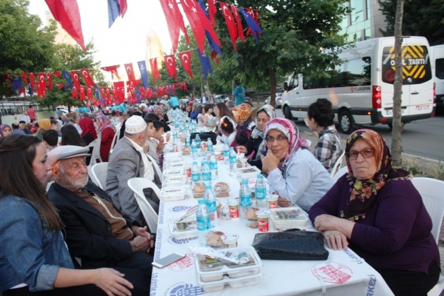 İBB, Ak Parti Ataşehir Yenisahra ve Barbaros Mahallesi Sokak İftarı 2017