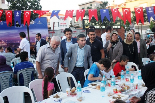 İBB, Ak Parti Ataşehir Yenisahra ve Barbaros Mahallesi Sokak İftarı 2017