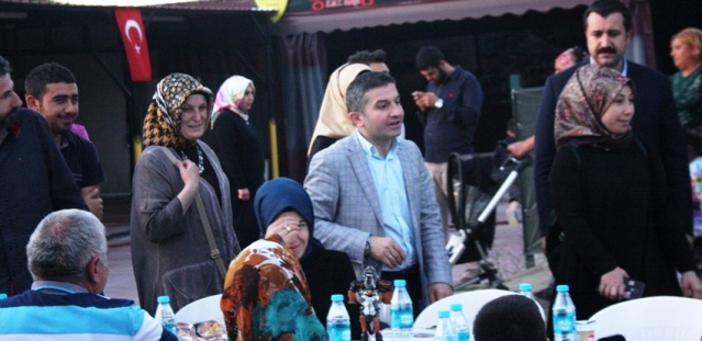 İBB, Ak Parti Ataşehir Yenisahra ve Barbaros Mahallesi Sokak İftarı 2017