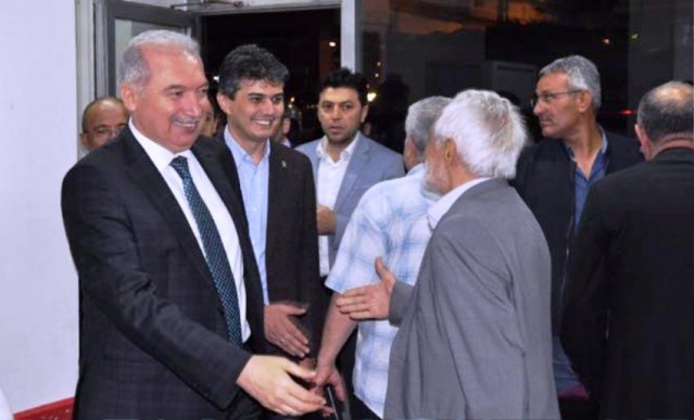 İBB Başkanı, Uysal Ataşehirlilerle Sokak İftarında Buluştu