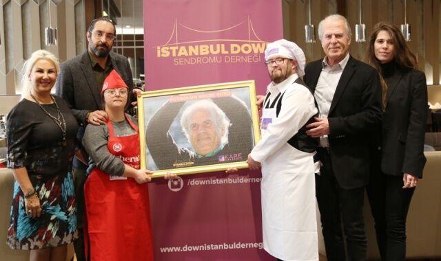 MUSTAFA DENİZLİ VE KIZI LAL DENİZLİ DOWN ŞEFLER’LE PASTA YAPTI