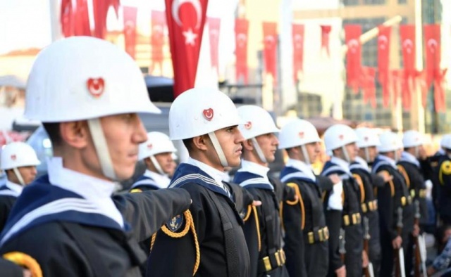 Gazi Mustafa Kemal Atatürk İstanbulda Törenlerle anıldı