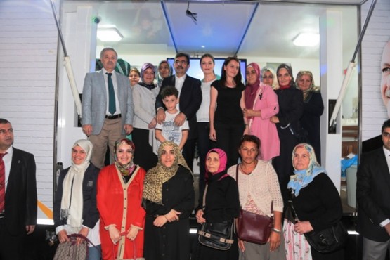 İDRİS GÜLLÜCE, ÜMRANİYE MEYDAN’INI GEZDİ