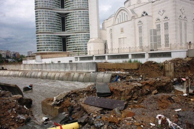 Ataşehir, Yenisahra, Ali Fuat Cebesoy Köprüsü Sel Baskını Fotoları 18 Temmuz 2017