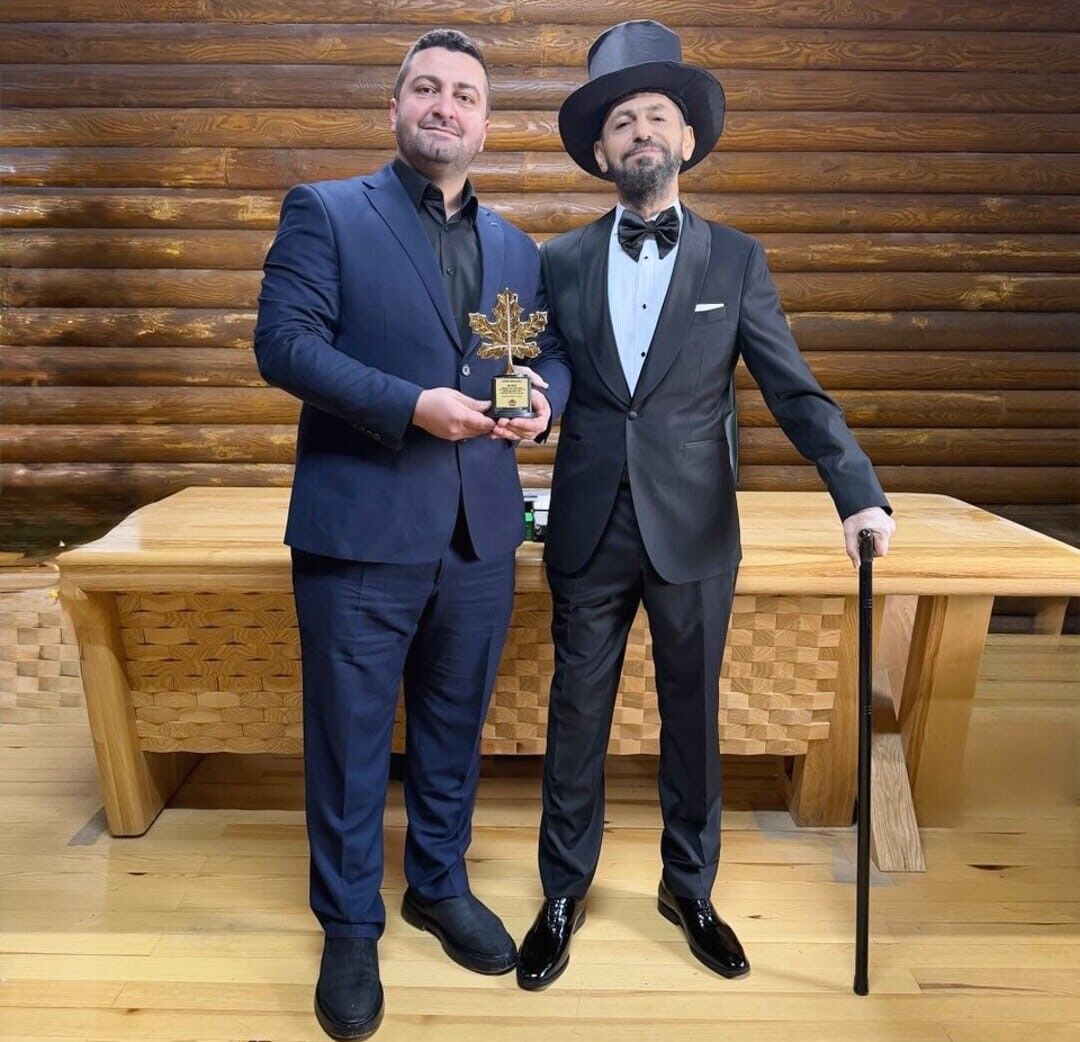 45054000 70Cd 41E8 Be56 9562F12Db398