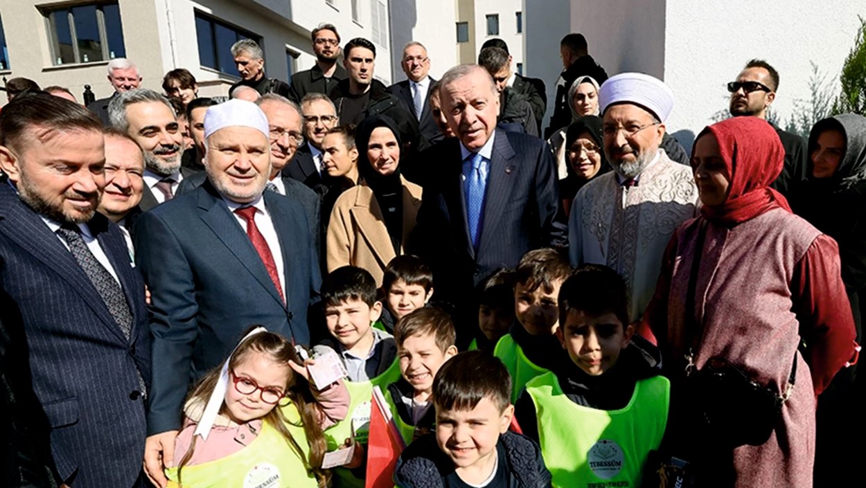 Ornek Mahallesi Cami Atasehir-1