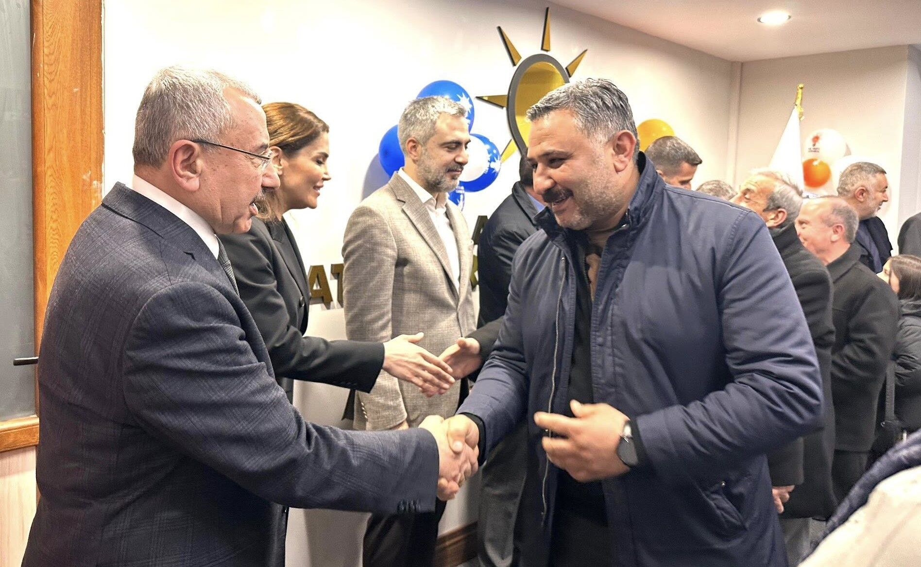 Ak Parti Ataşehir'de Bayram Coşkusu (4)