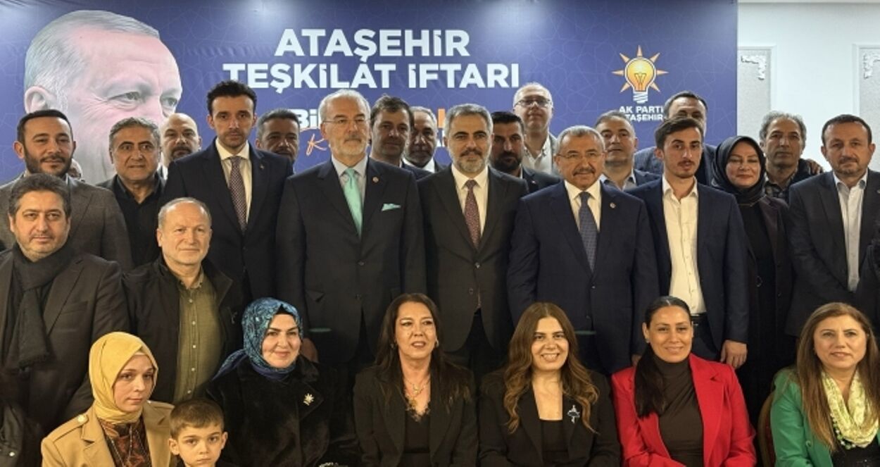 Ak Parti̇ Ataşehi̇r'den Vefa İftari