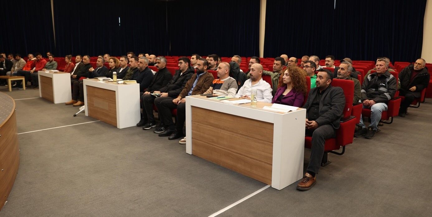 Ataşehi̇r İçi̇n Sahadayiz Onursal Adıgüzel (2)