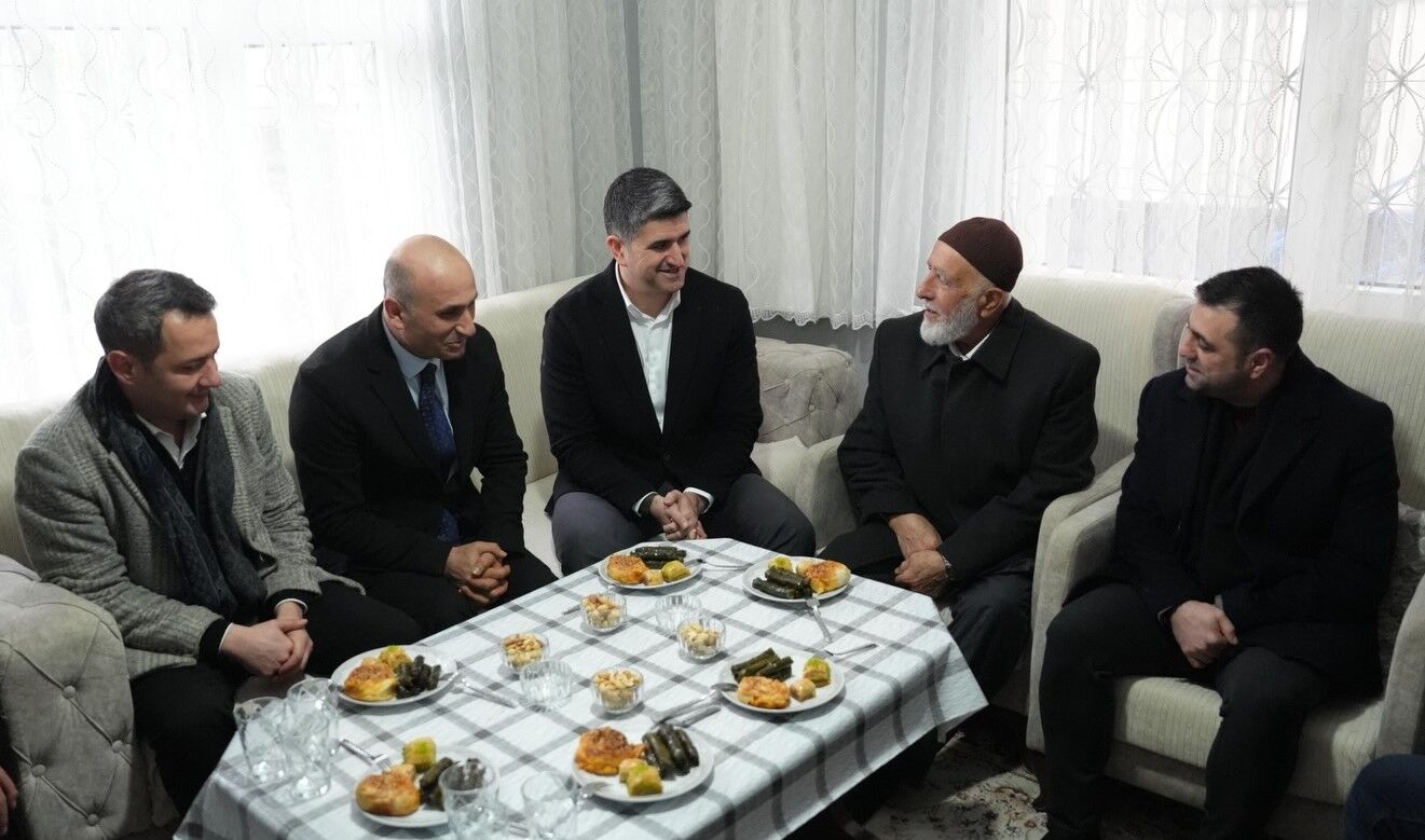 Başkan Adıgüzel Yenisahra’da Yıldız Ailesiyle Buluştu (2)