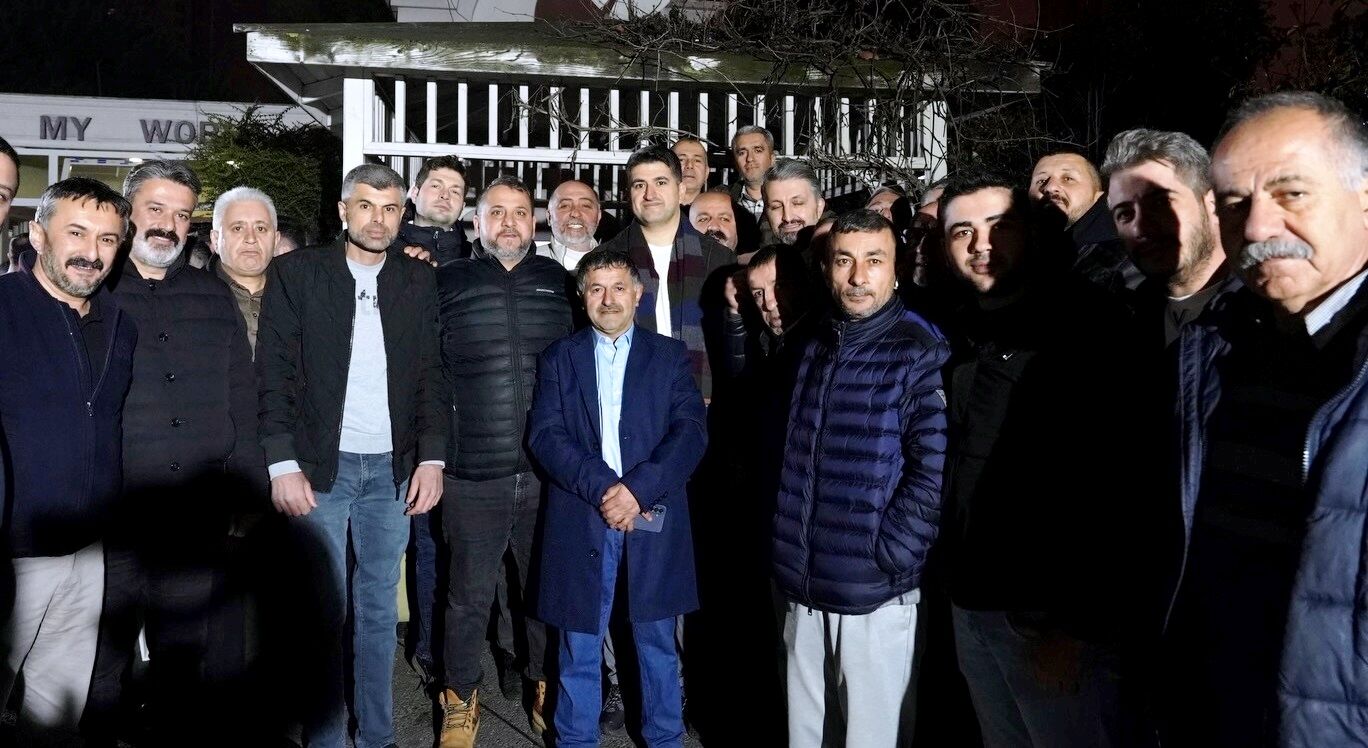 Başkan Onursal Adıgüzel Sahurda Taksici Esnafı Ile Buluştu,2