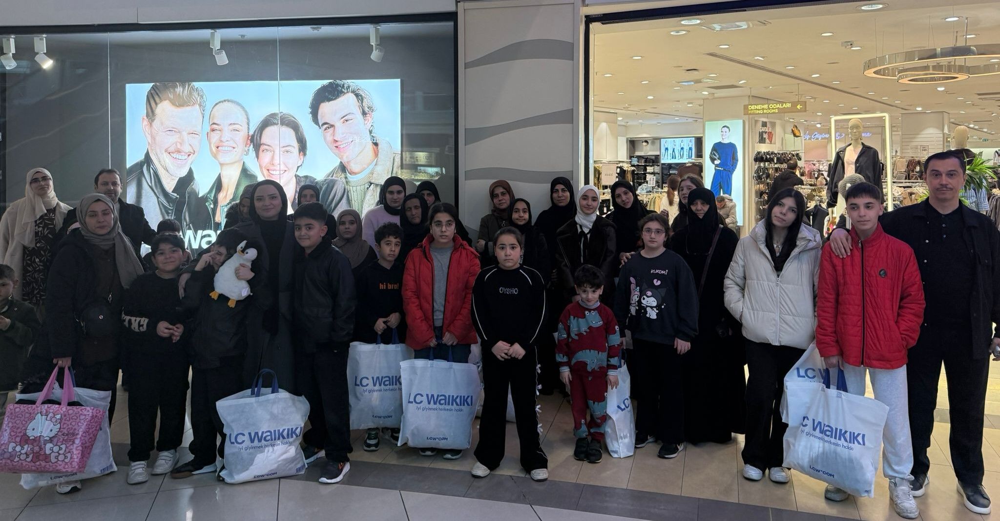 Ensar Vakfı Ataşehir’den Çocuklara Bayram-1