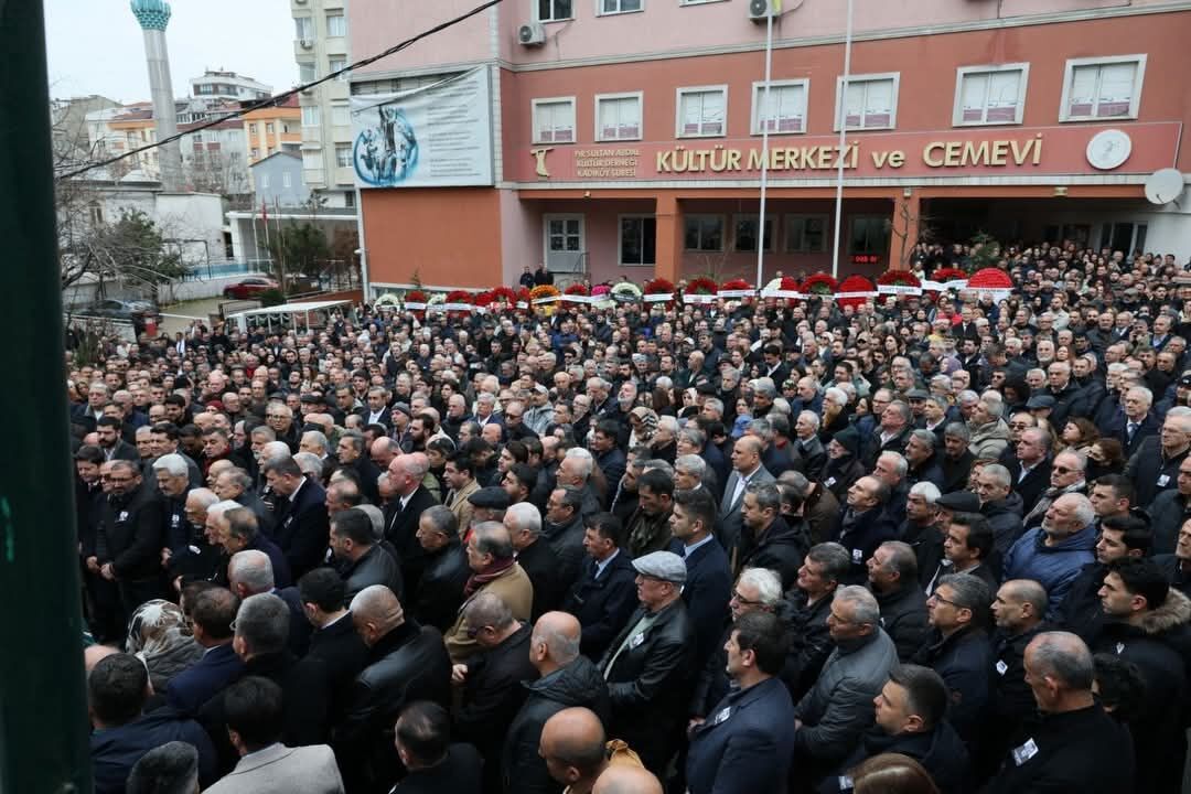 Fahretti̇n Kayhan Son Yolculuğuna Uğurlandi, 21