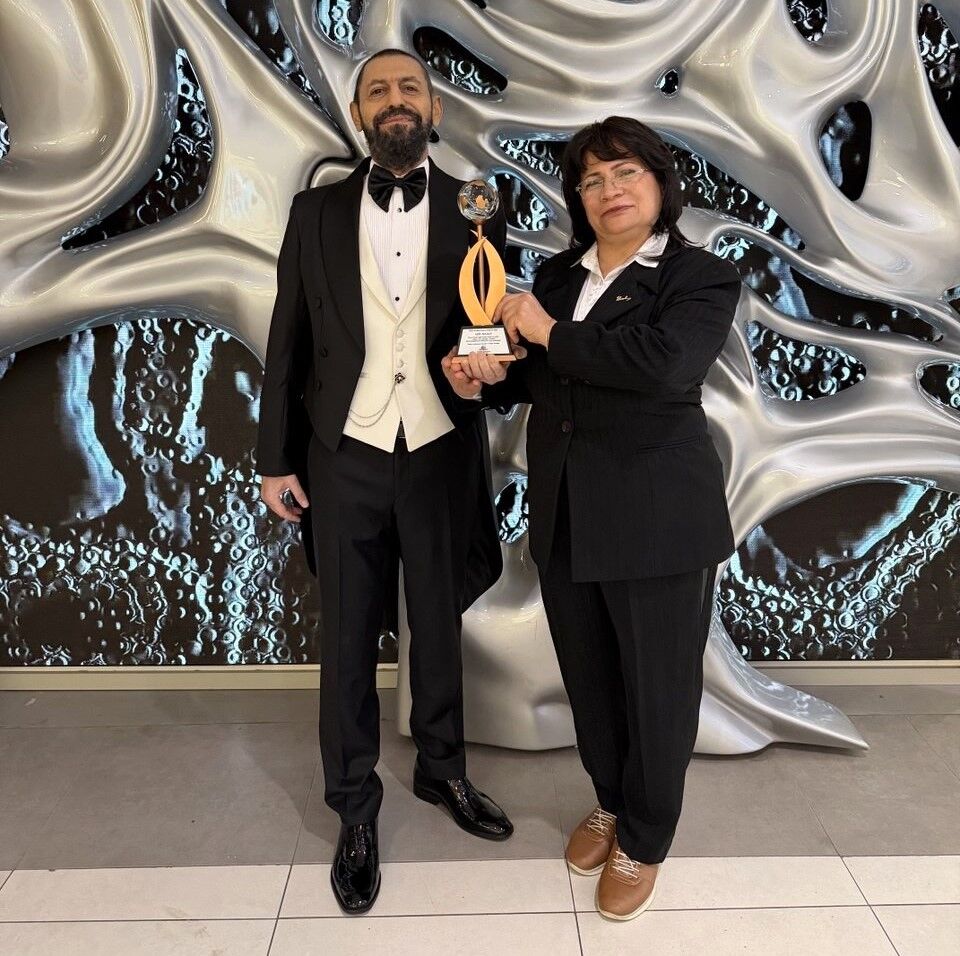 Yılın Barış İnsanı Ödülü Dünyaca Ünlü Yazar Akif Manaf’ın 2