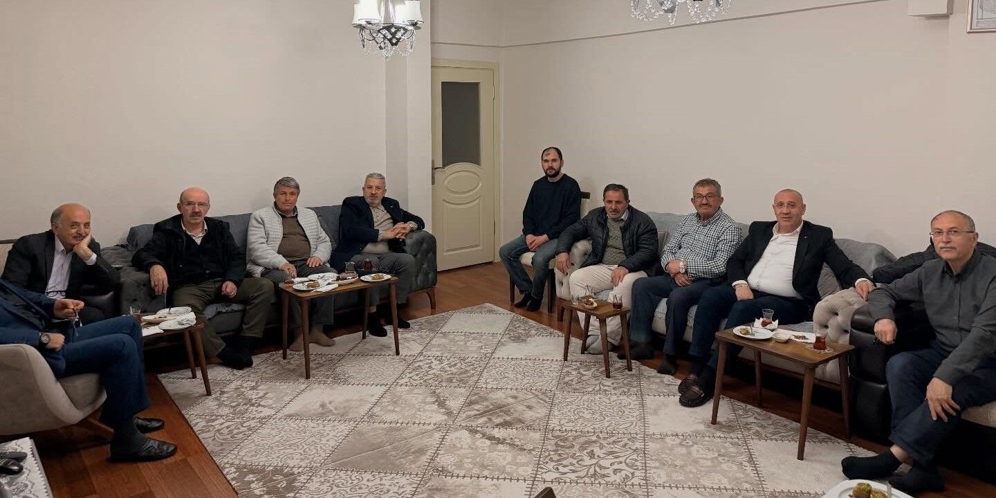 Ak Parti Ataşehir İlçe Yönetim Kurulu Üyesi Şerif Akdana