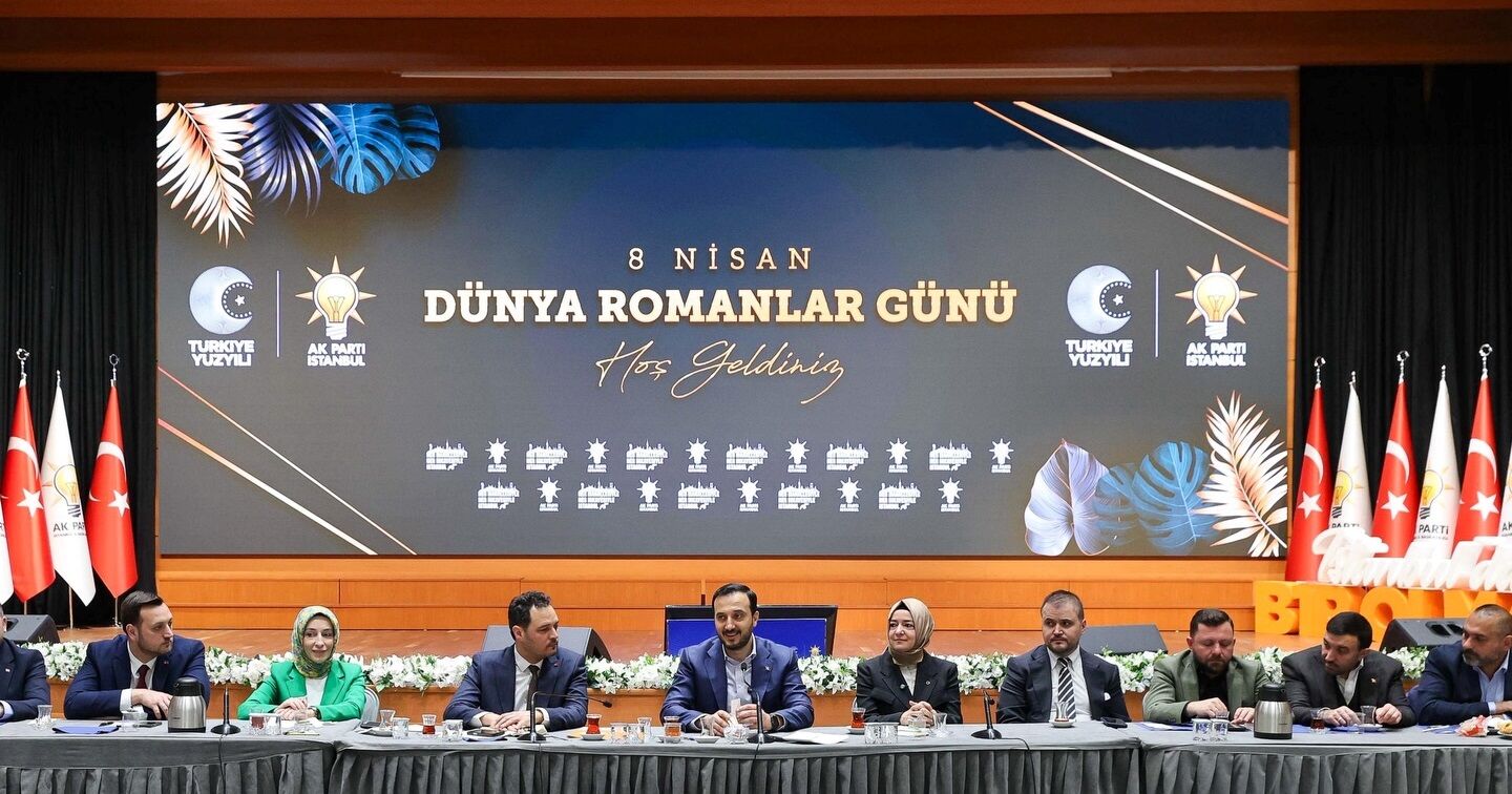 Bugün 8 Nisan Dünya Romanlar Günü